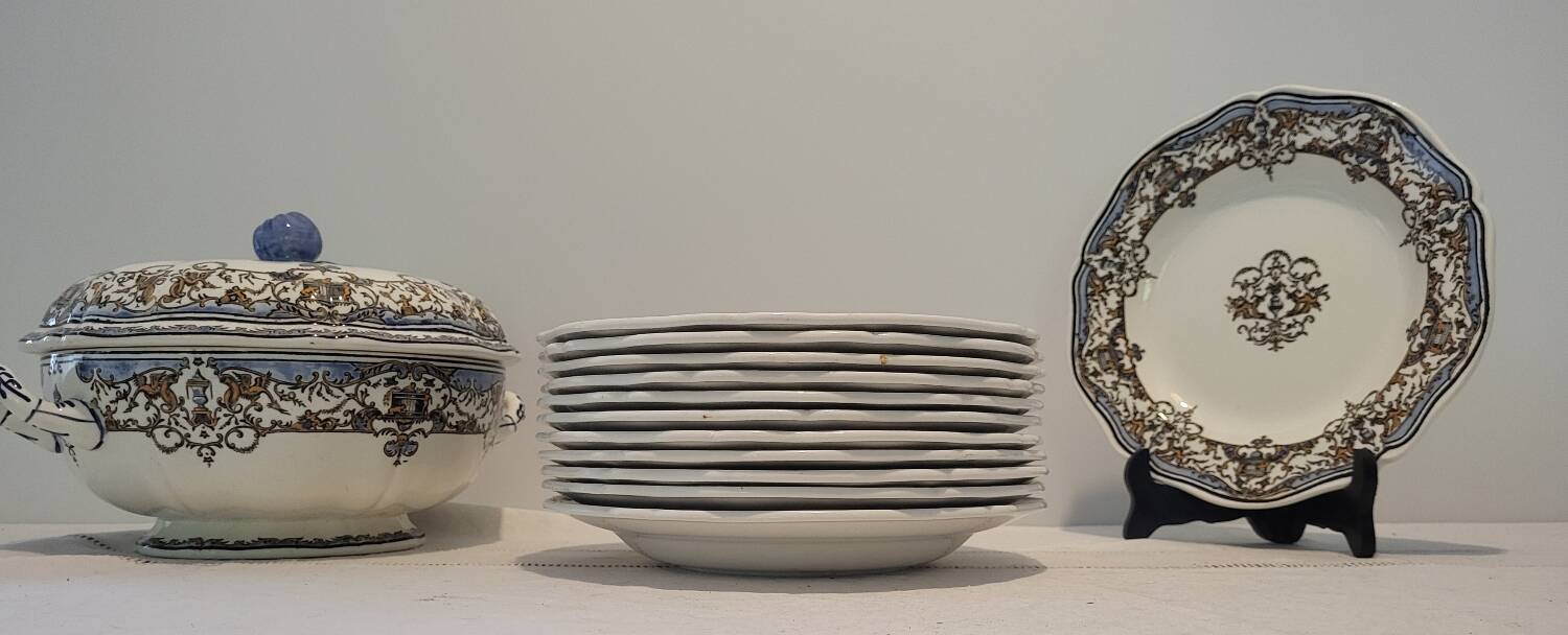 Gien Dionysos earthenware service