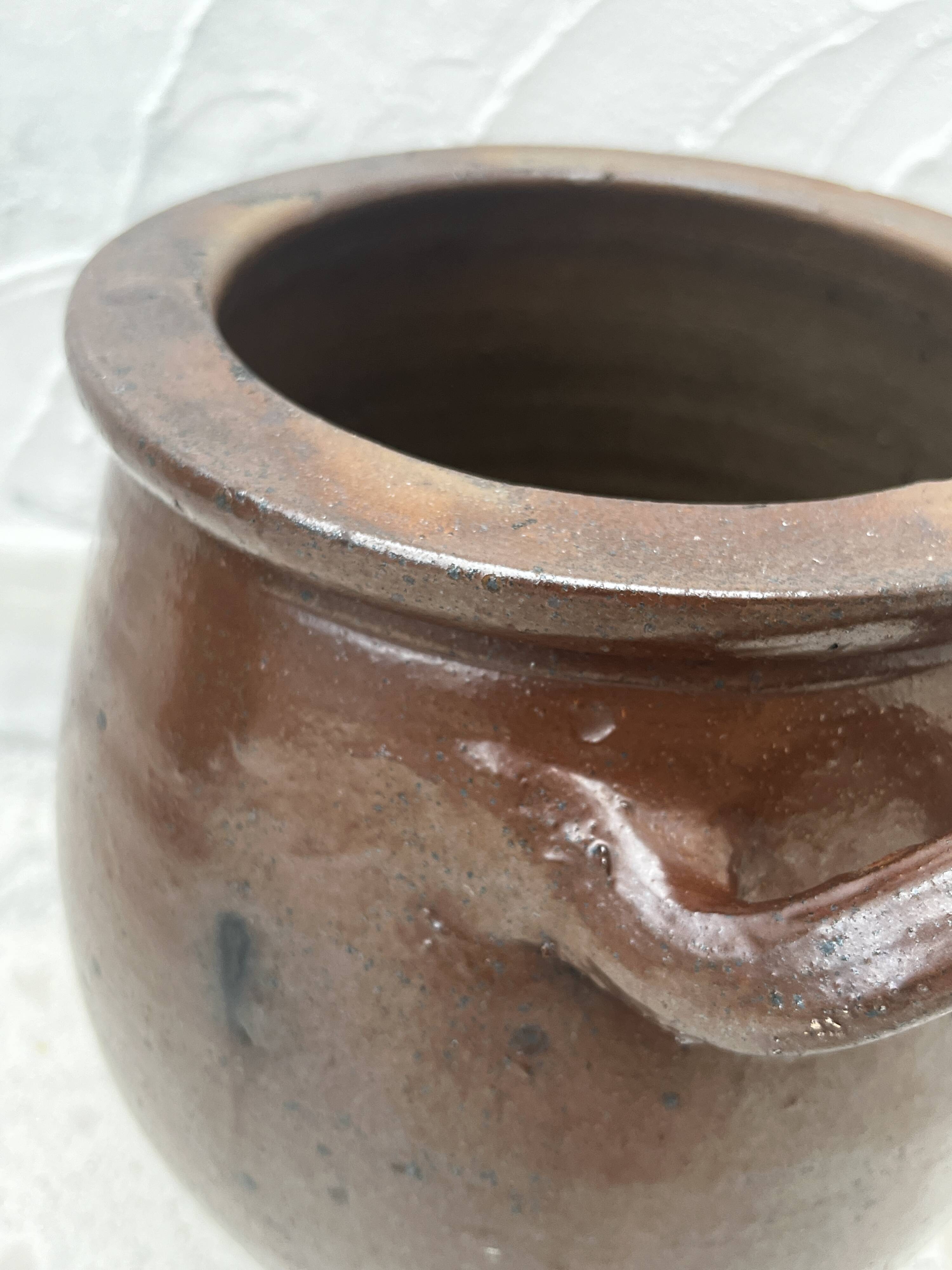 Terracotta basin