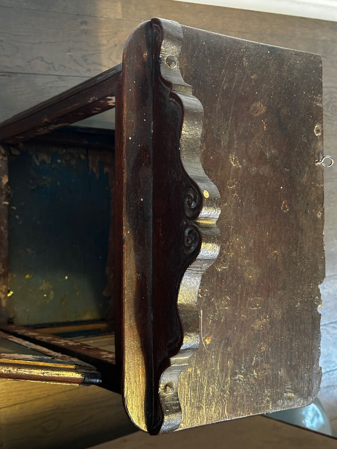 Antique display cabinet in carved wood – Louis XV style – 19th century