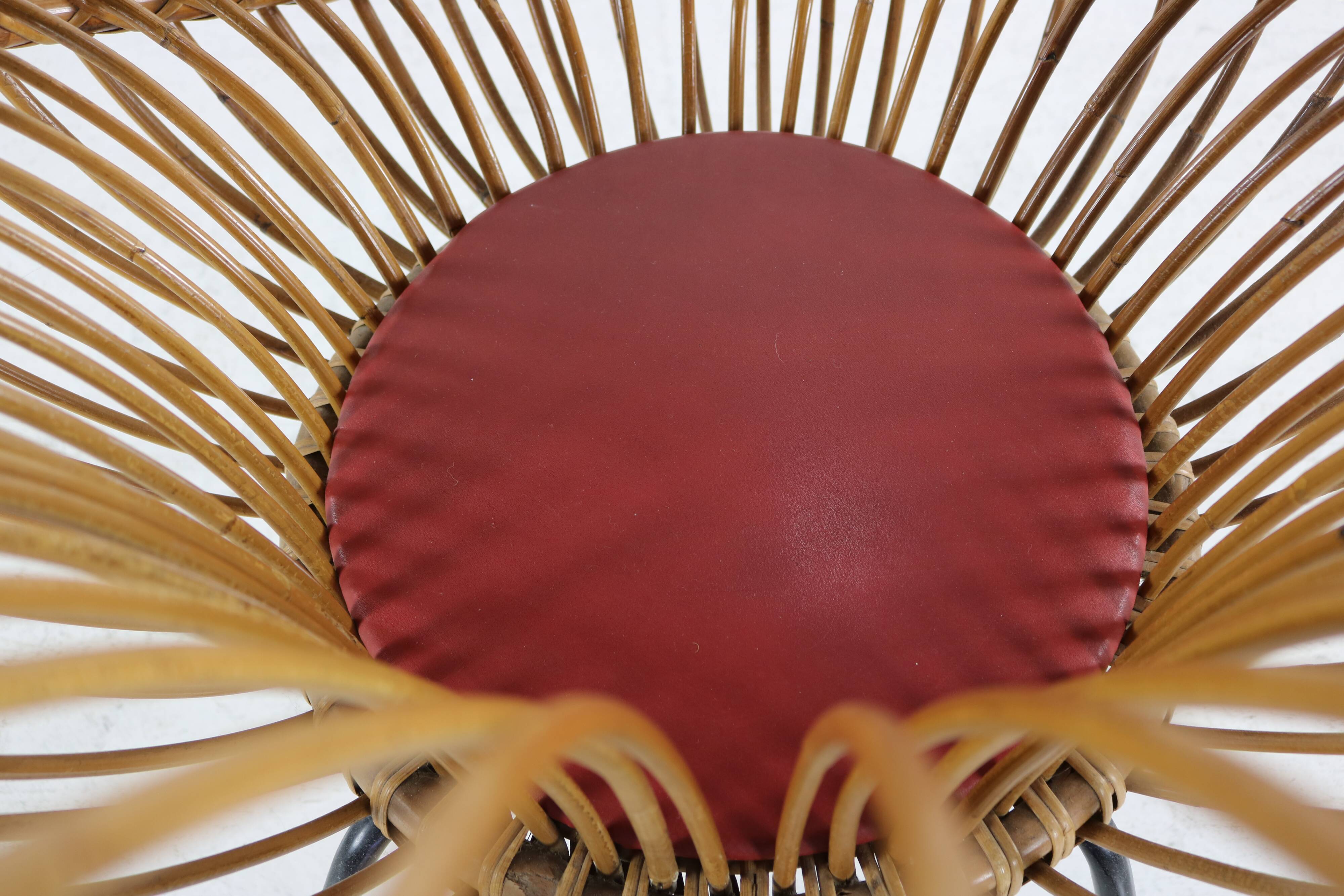 Typical dutch design rattan easy chair for Rohé Noordwolde Holland