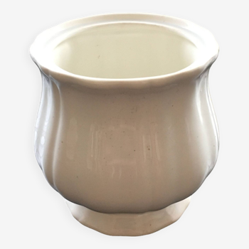 White Gien pot