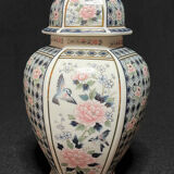 Japanese jar bird pattern