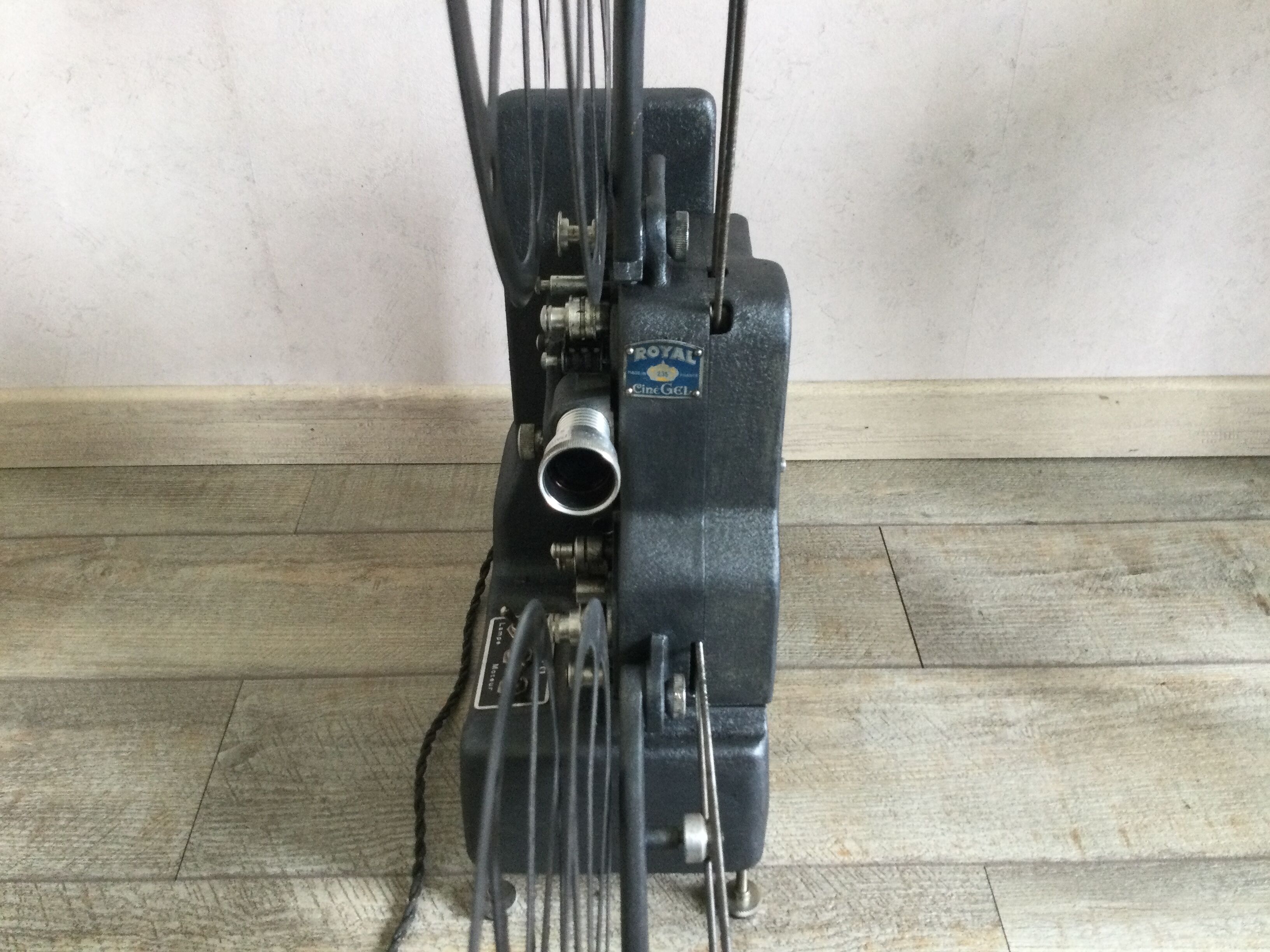 50s/60s movie projector