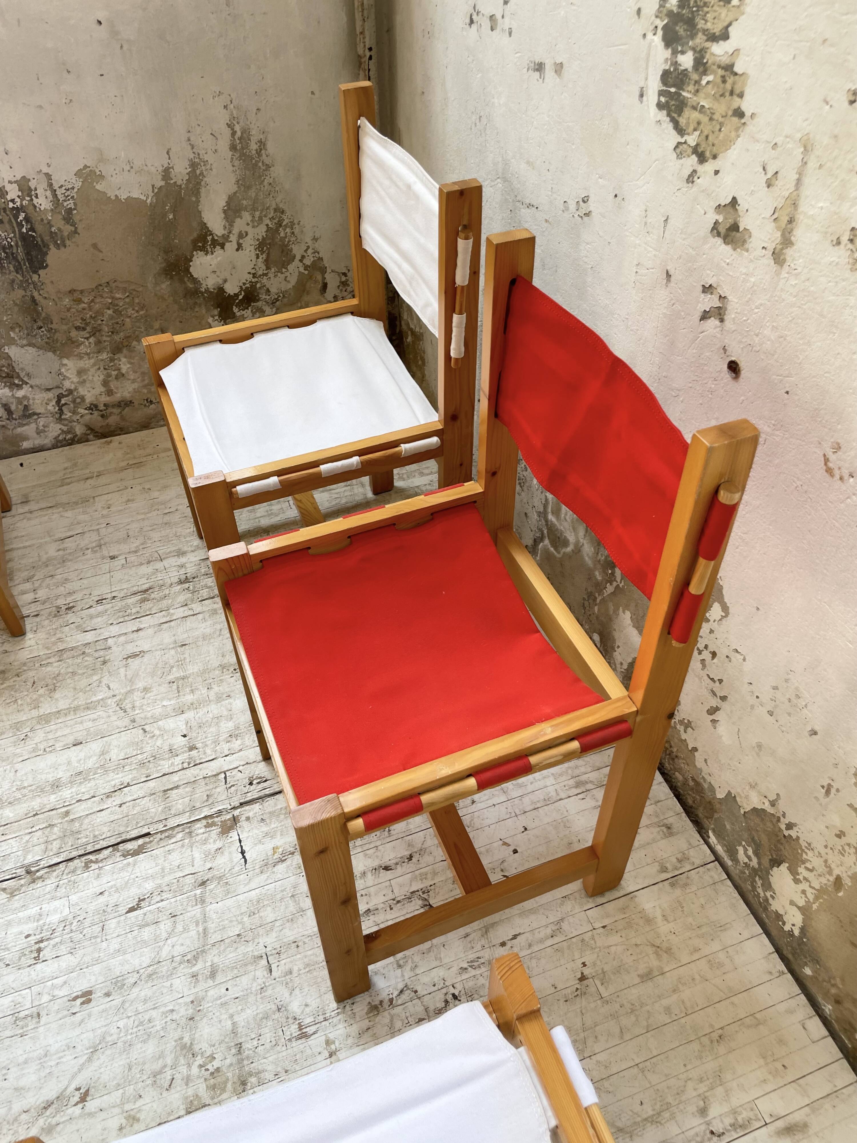 Set of 4 80s colored pine chairs