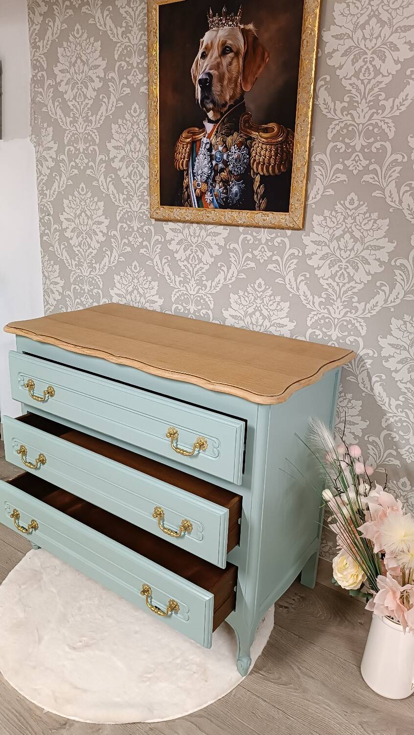 Louis XV style commode