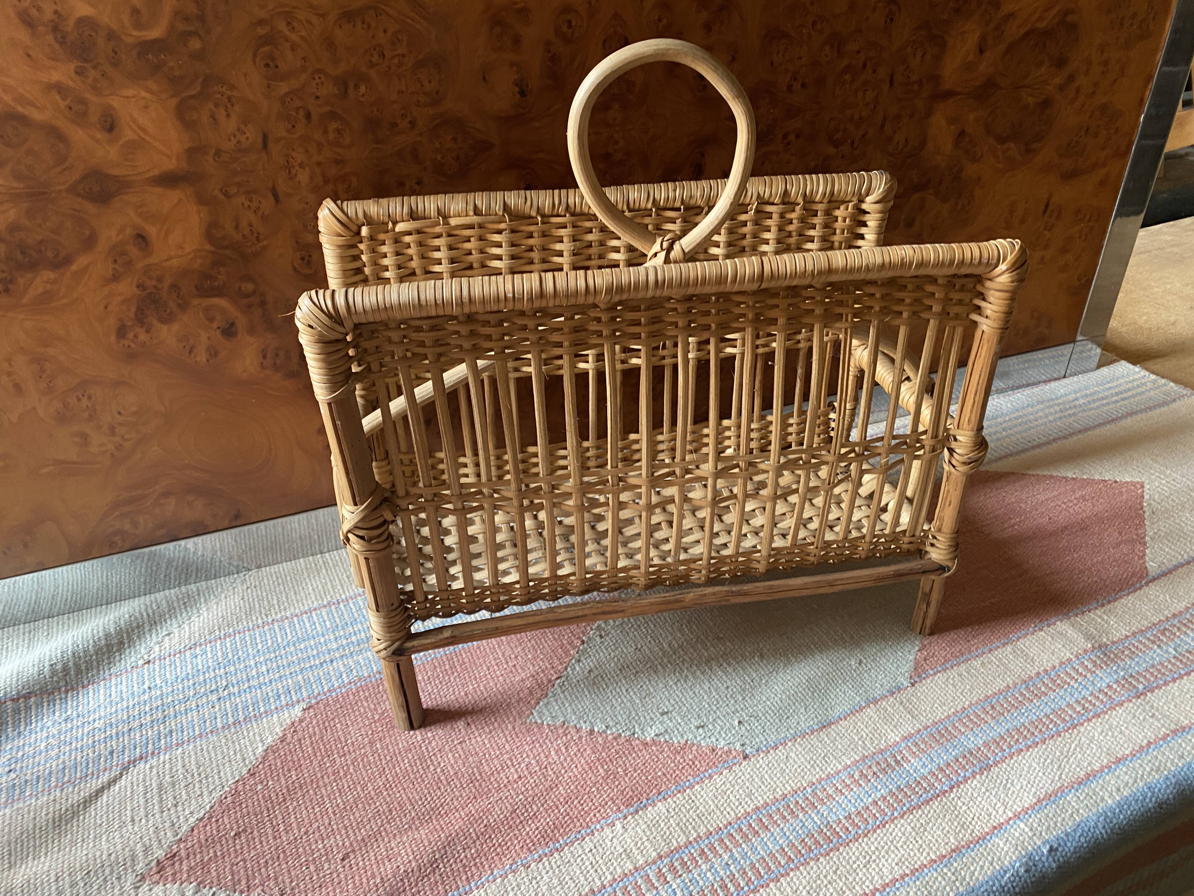 Rattan magazine holder
