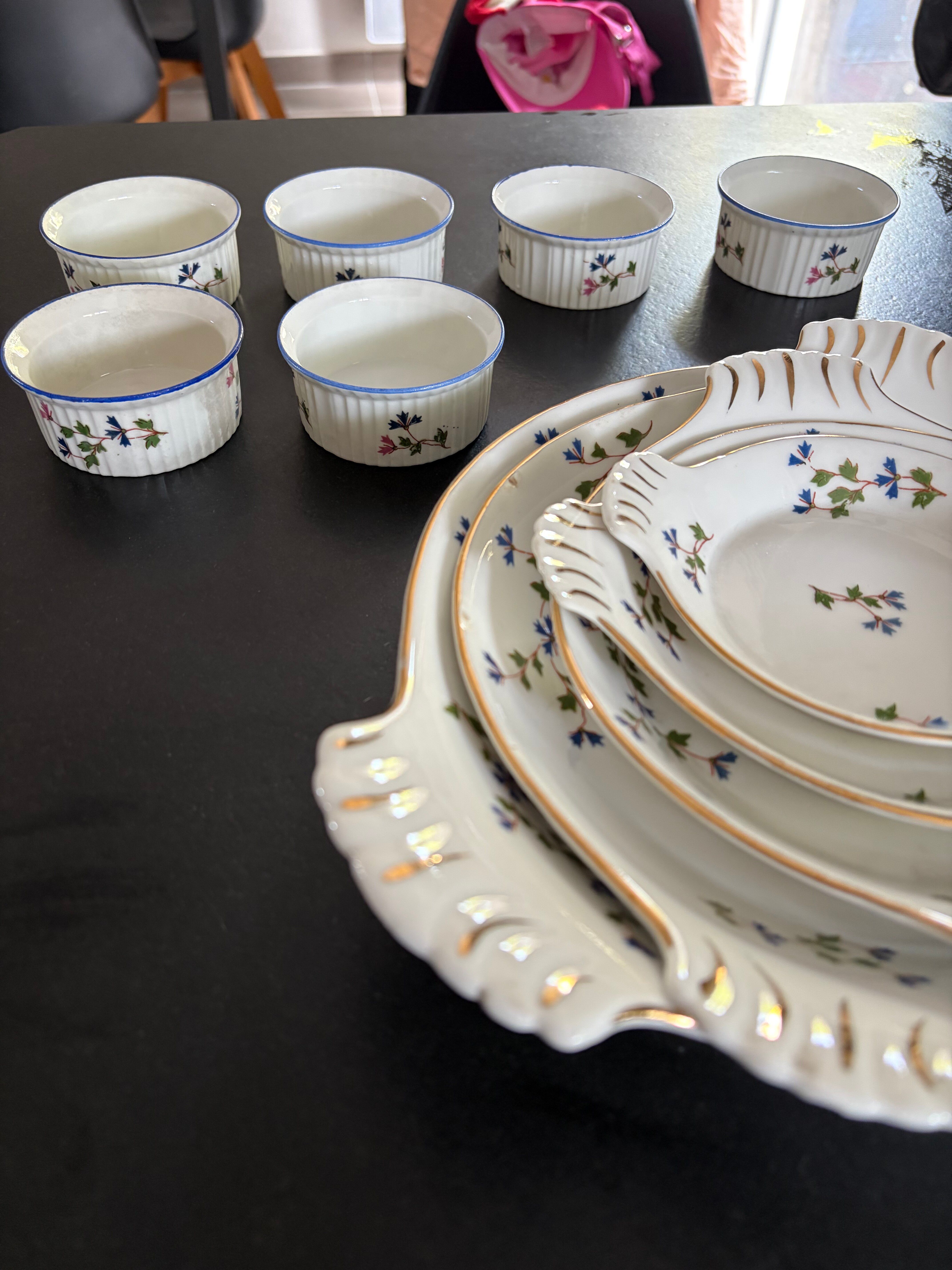 Vintage table service in porcelain LL France – Cornflower and do pattern.