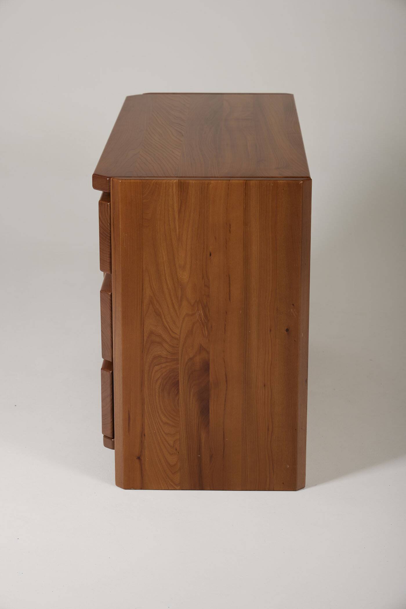 Commode en bois d'orme Luigi Gorgoni