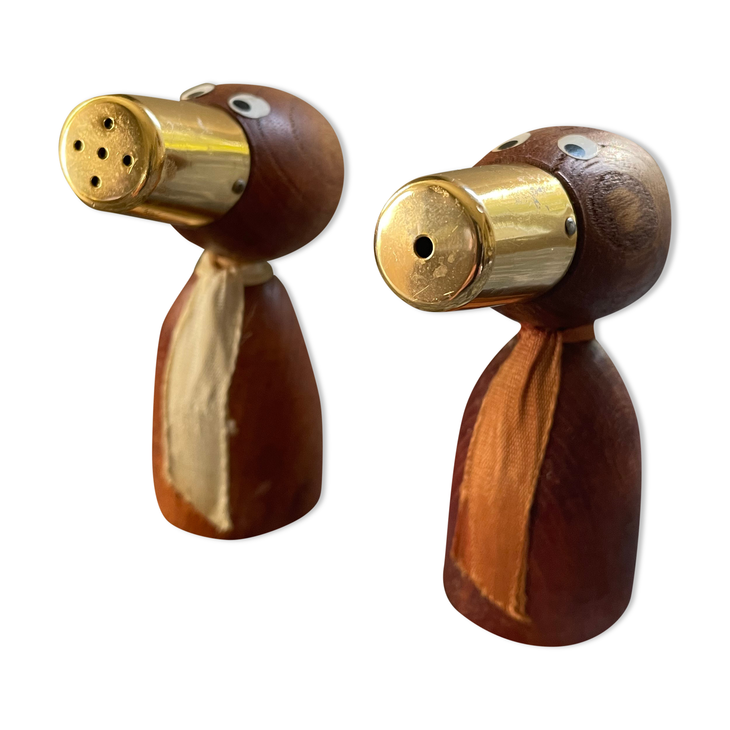 Scandinavian saliere & pepper duo