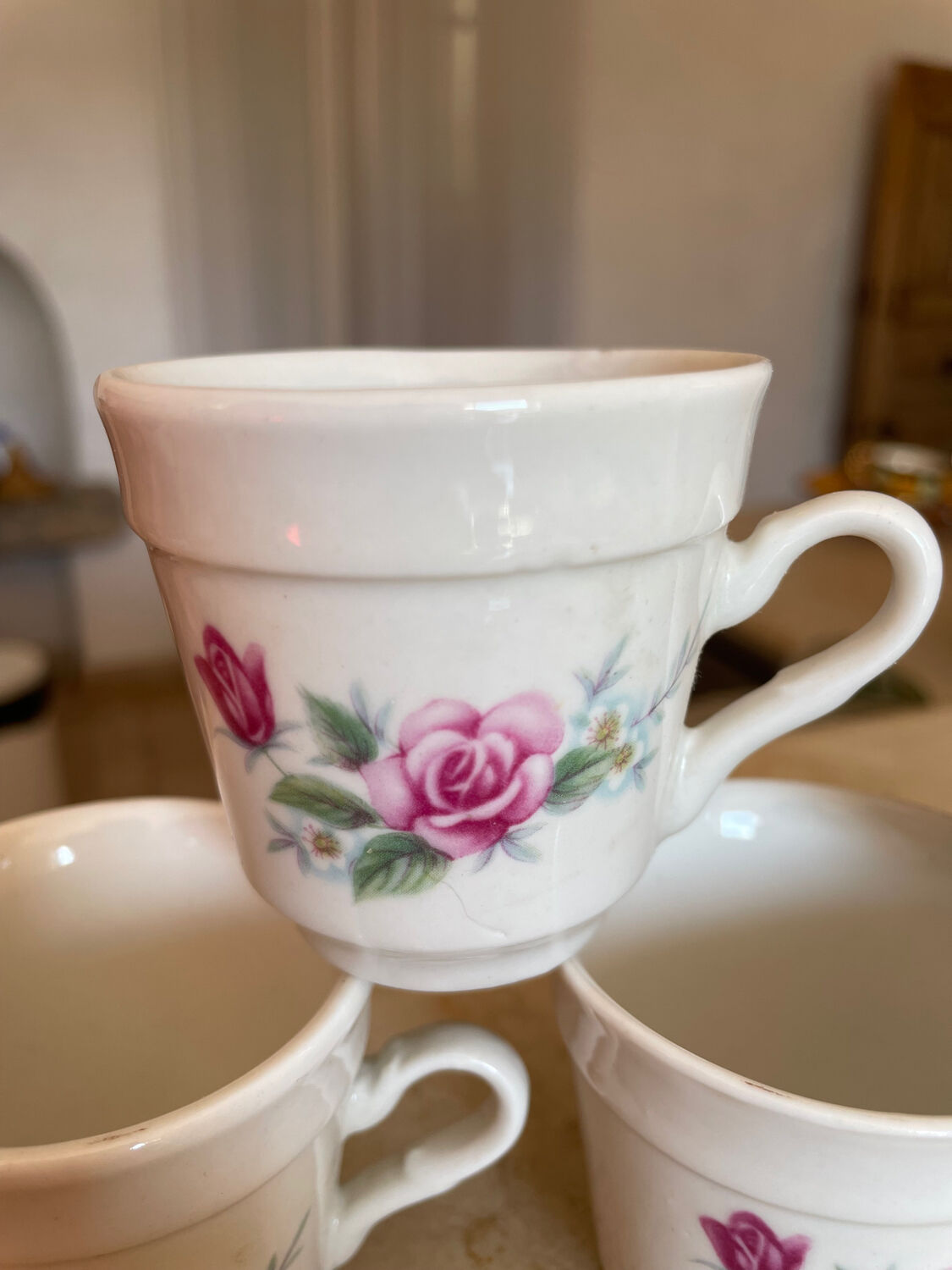 Set of 5 coffee cups