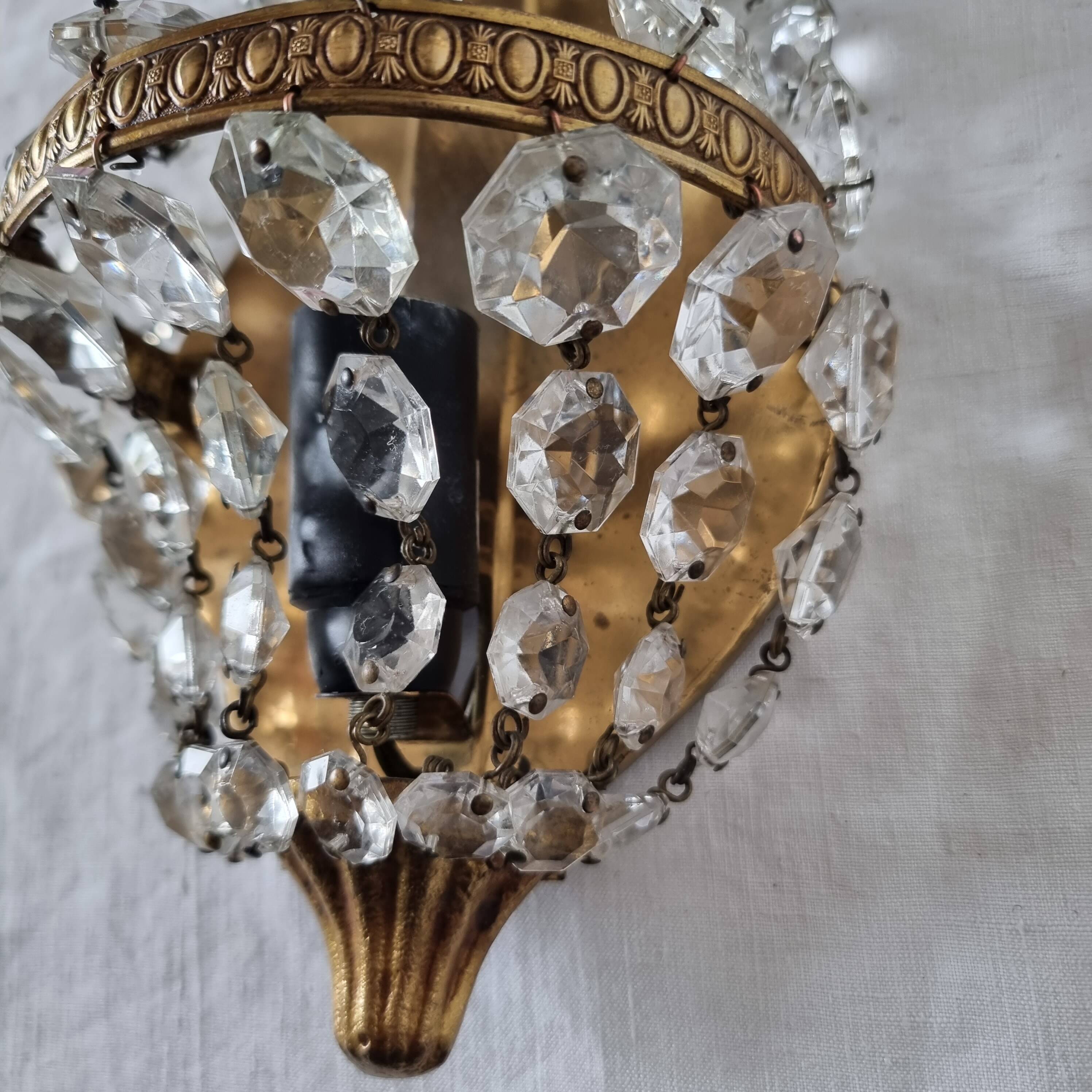 Vintage Empire Style 1950s Wall Lamp or Sconce in Gold Brass and Scream