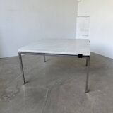 Table basse carrée n 807 par Alain Richard