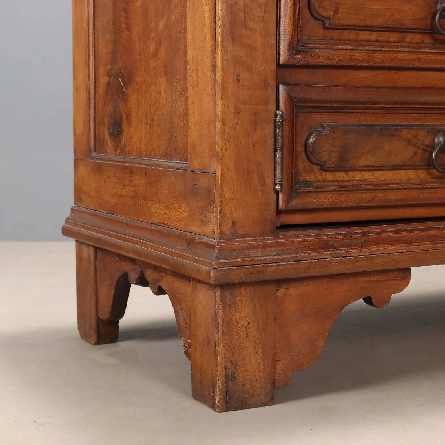Antique walnut buffet, Italy, late 19th century