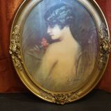 Art Deco oval frame