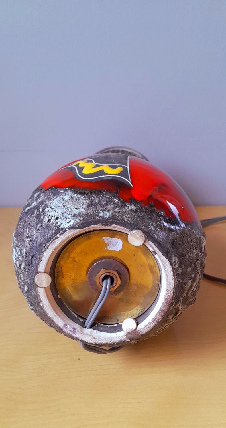 Fat lava 50s lamp base