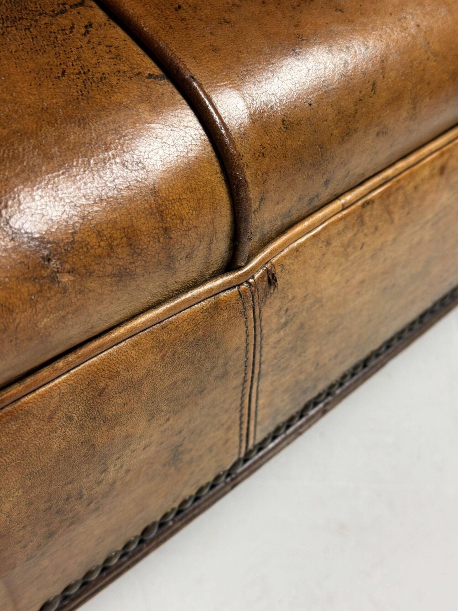 Sheepskin leather classic sofa bench
