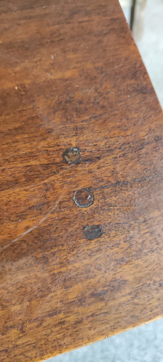 Walnut directoire chest of drawers, lacrosse