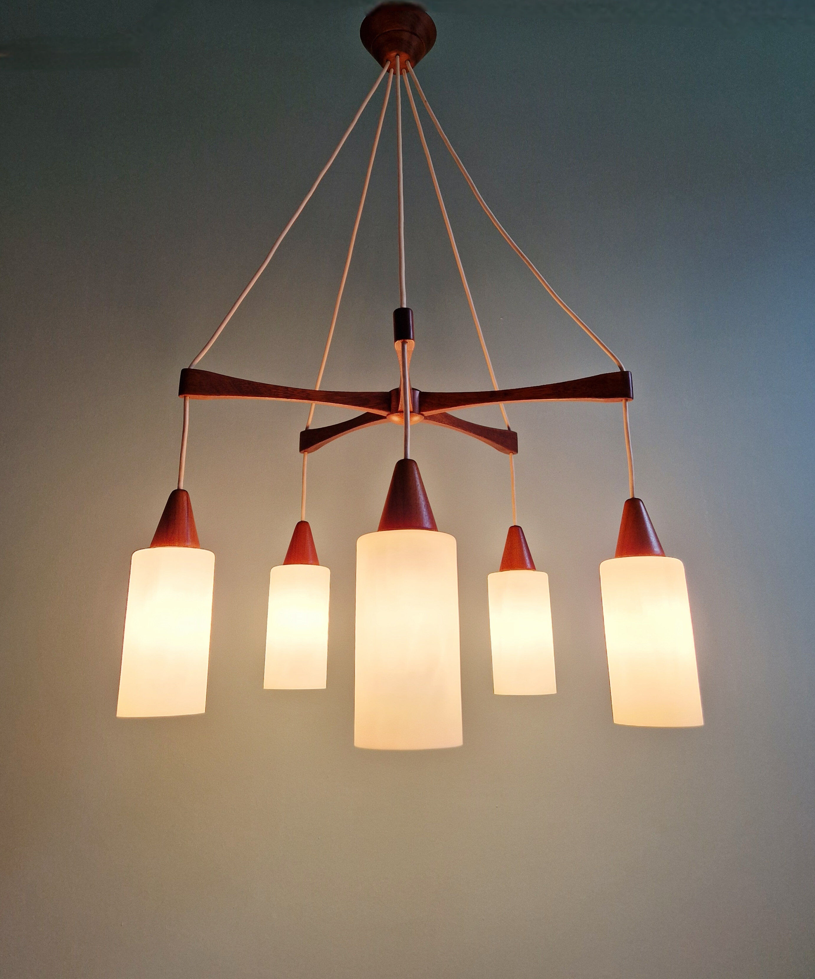 Large Scandinavian chandelier in teak and tubular white opaline, 1960.