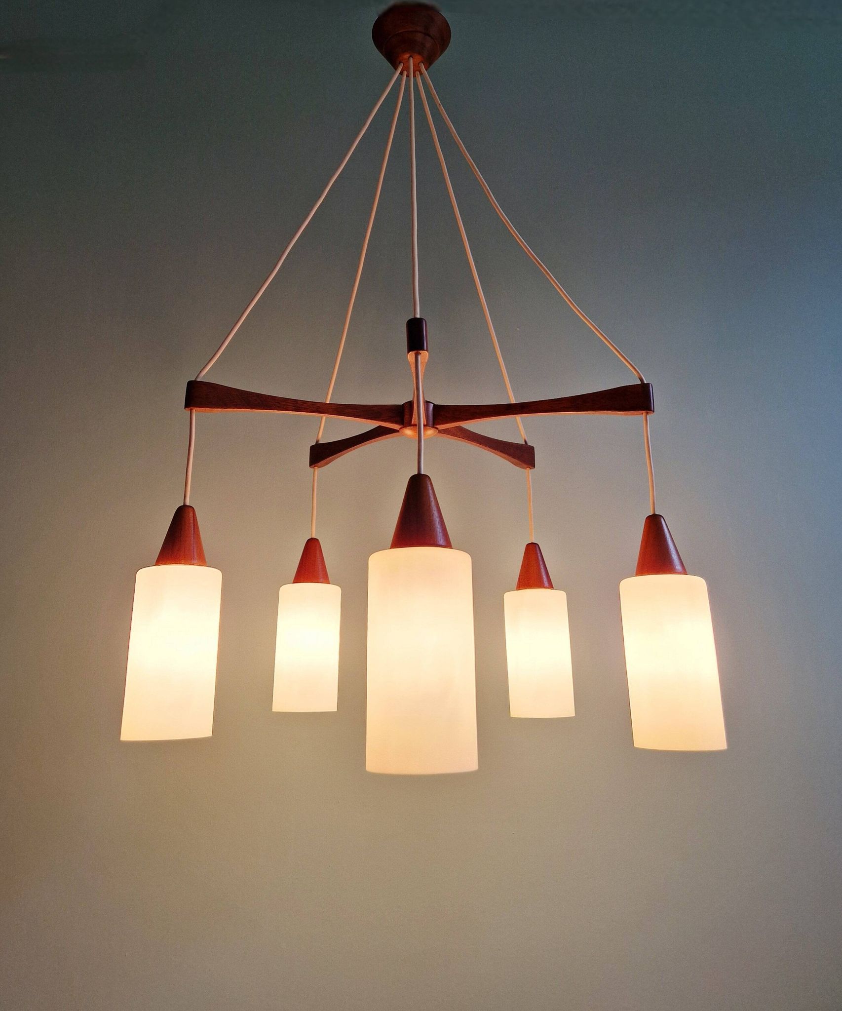 Large Scandinavian chandelier in teak and tubular white opaline, 1960.