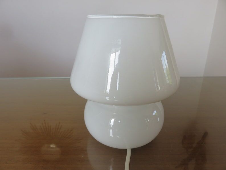 Lamp " mushroom " in white opaline 80s