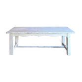 Farm table