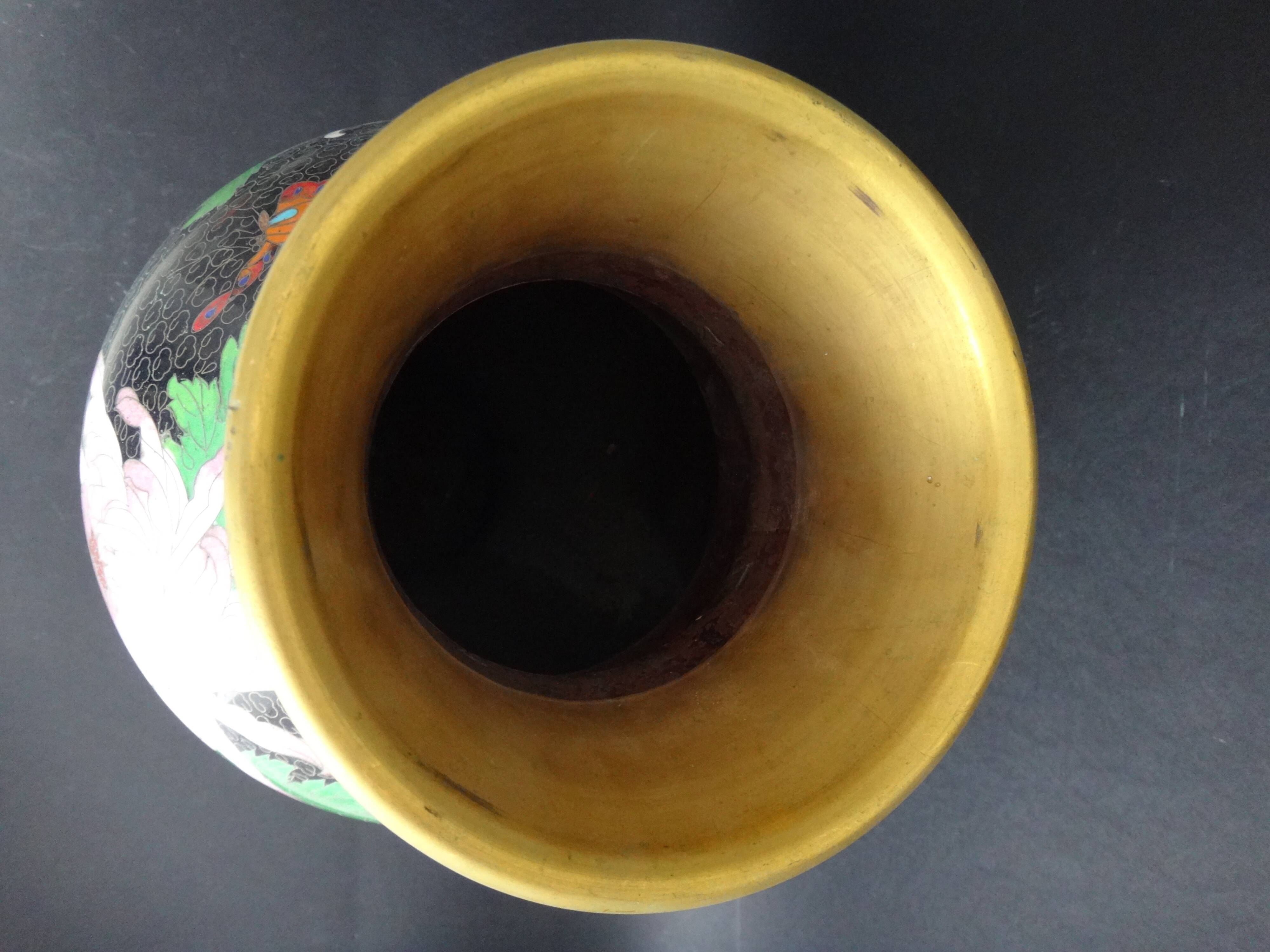 Vase in Chinese partitioned enamel butterflies