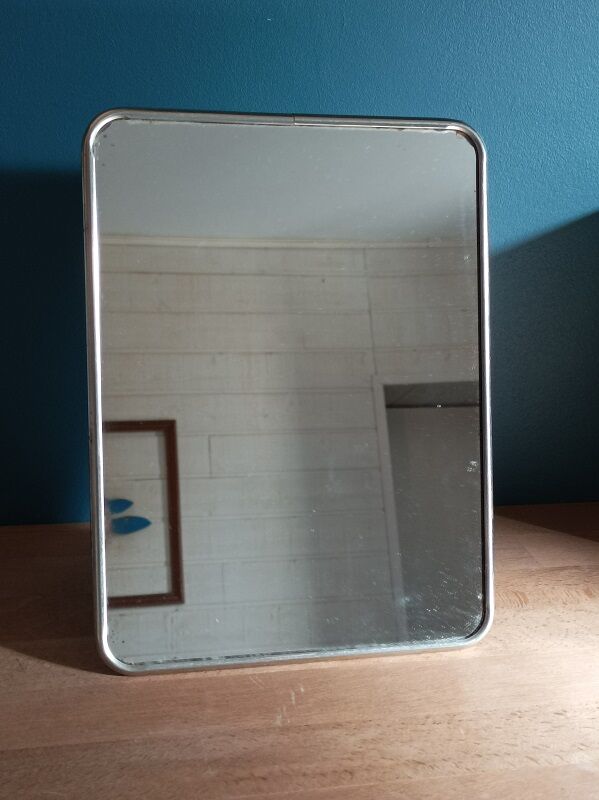 Miroir barbier entourage métal