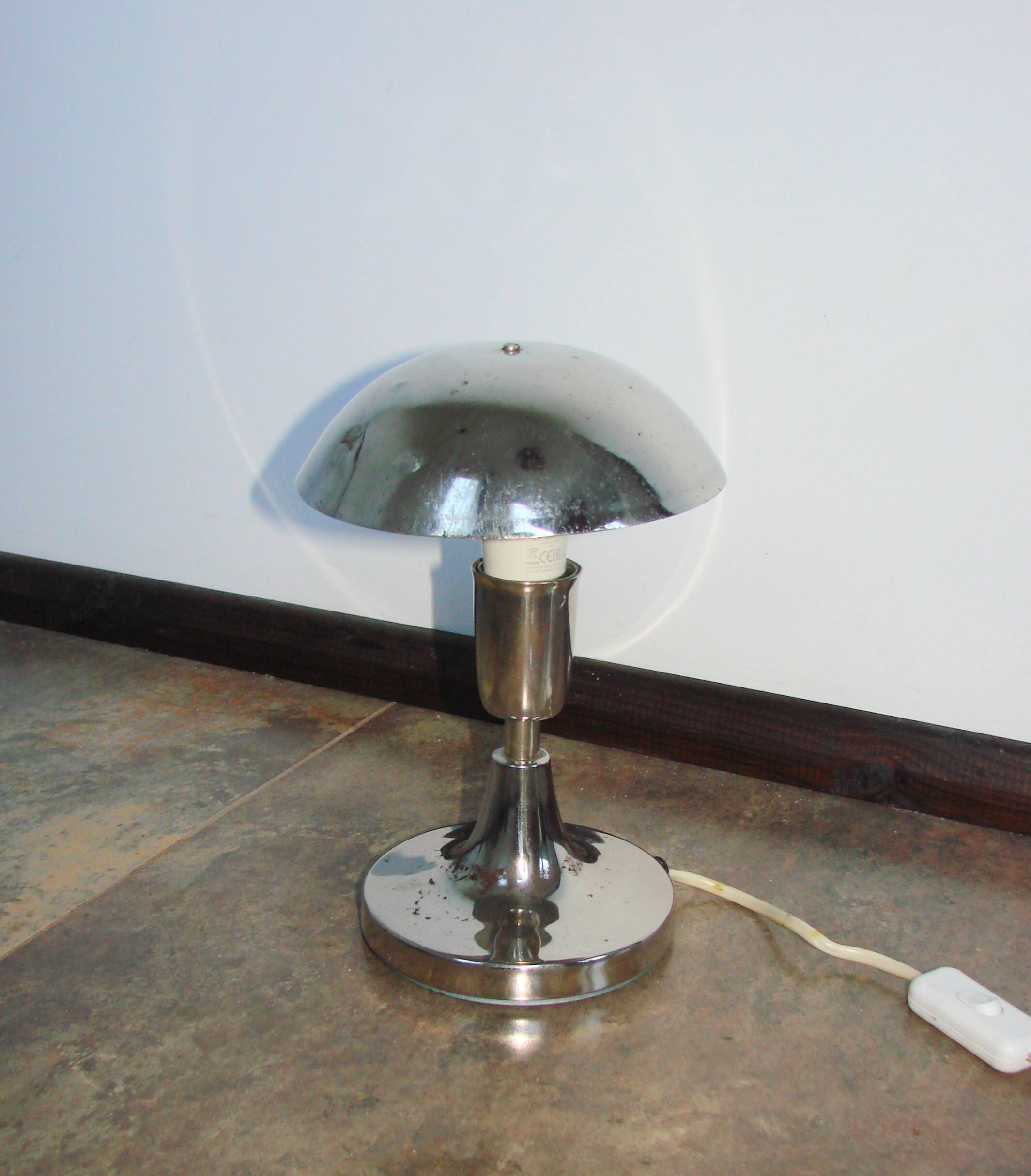 A Polish ‘mushroom’ table lamp from the 1960s.