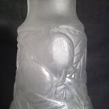 Vase in molded and pressed glass paste, cherry patterns