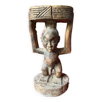 Ancienne statue africaine