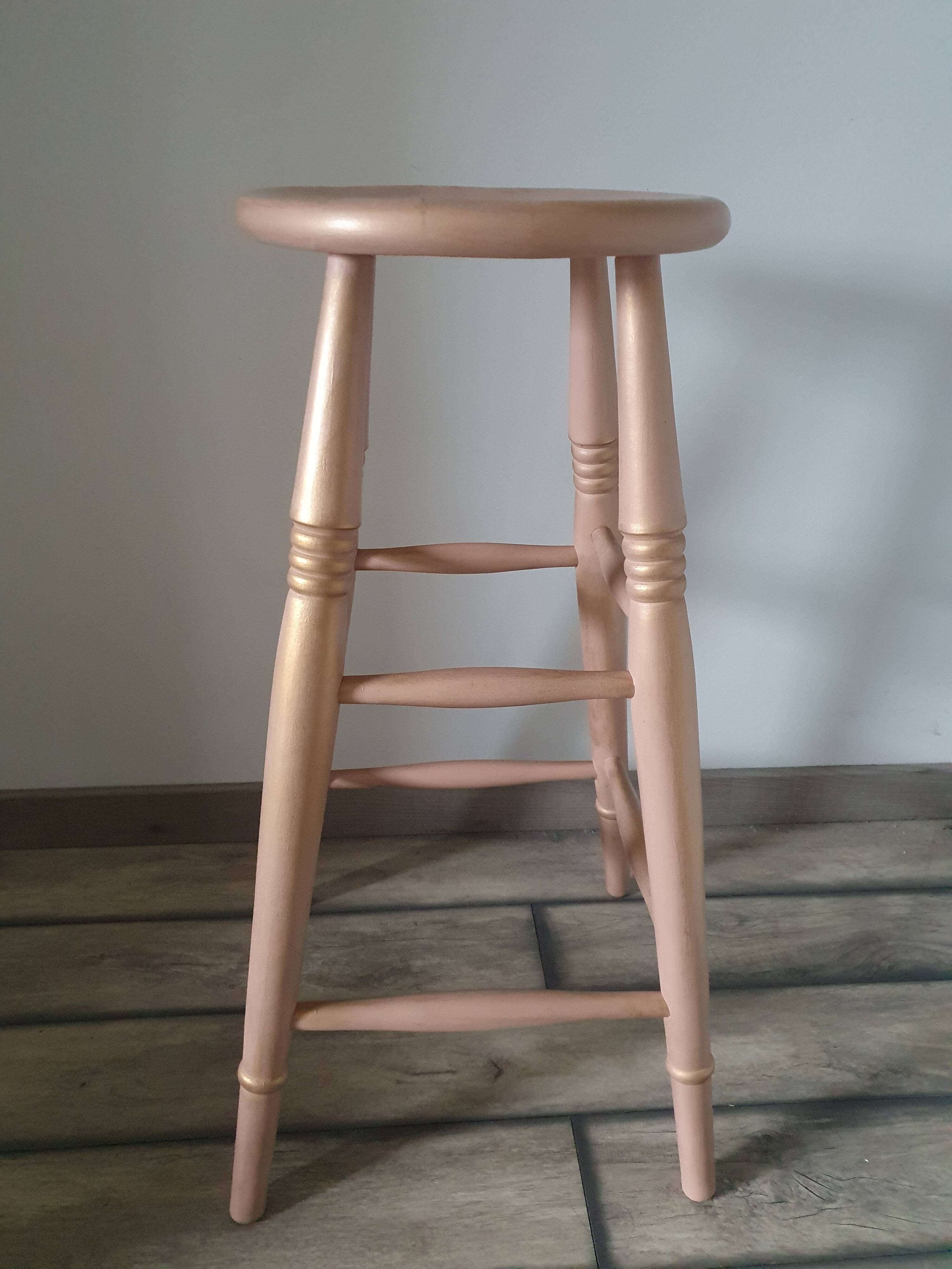 Tabouret de bar rénové