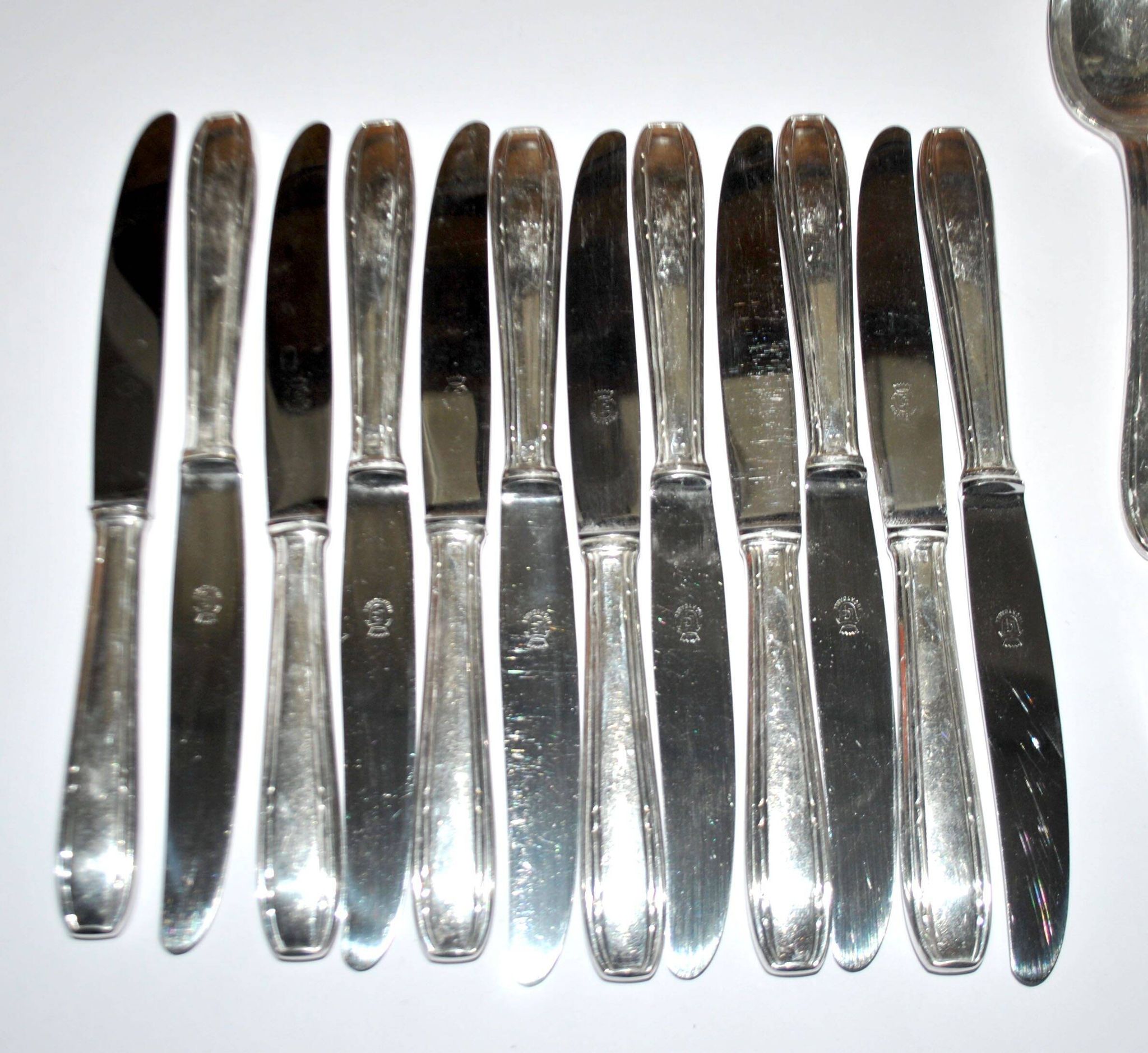 LCF set of 36 silver cutlery for starters and desserts, 1950s design Le Couvert Français