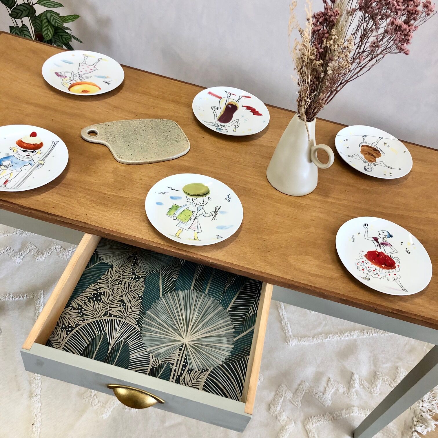 Farmhouse table