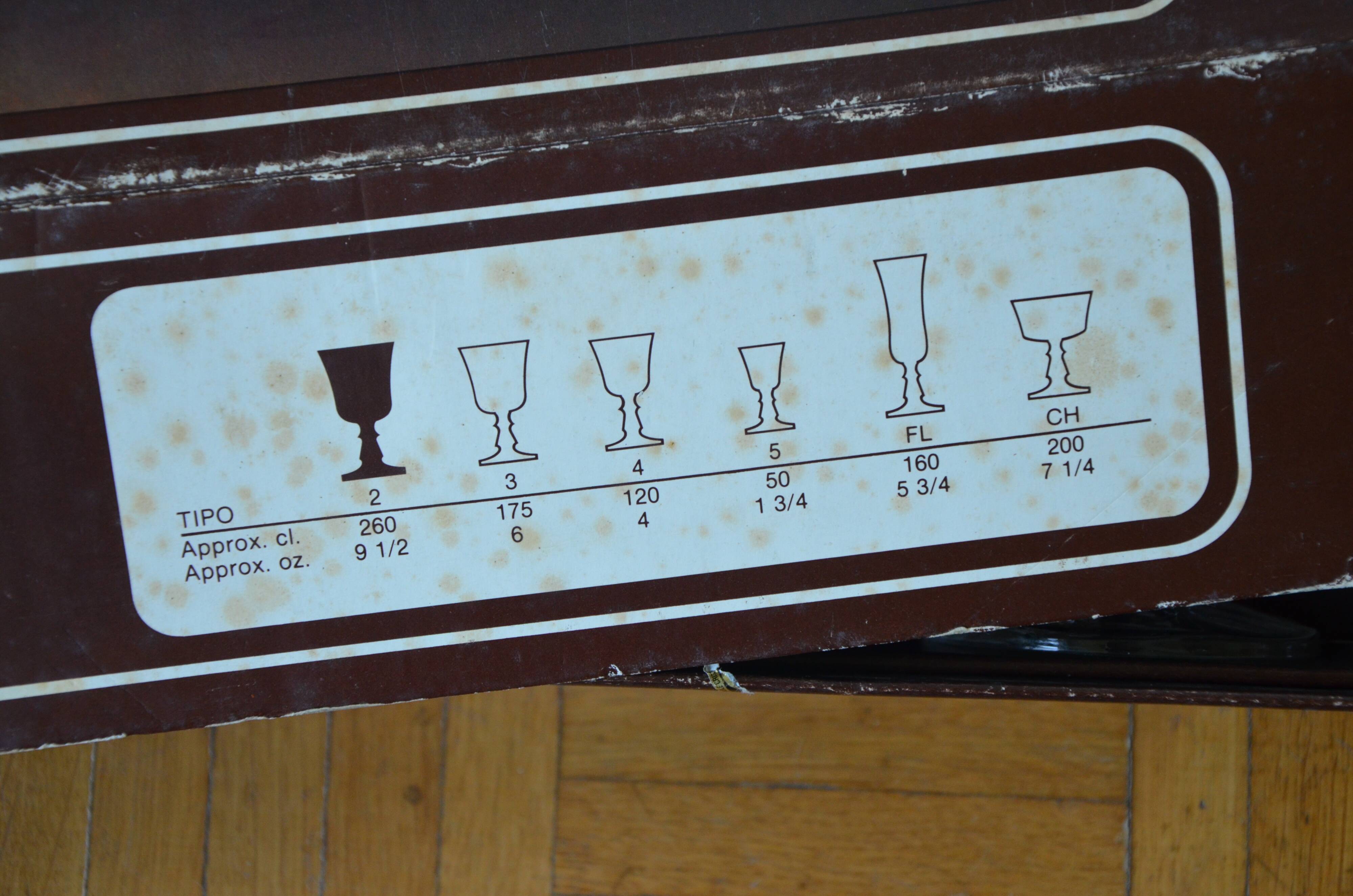 Set of 6 RCR Royal Cristal Rock glasses, Victoria model