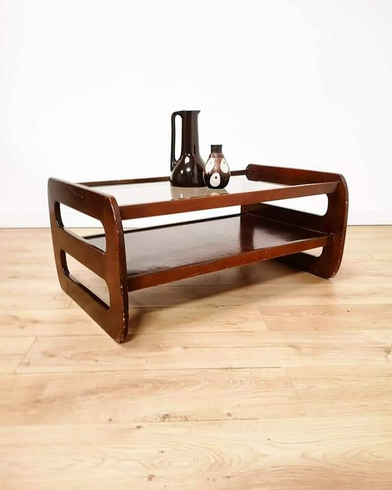 Coffee table in wood and smoked glass