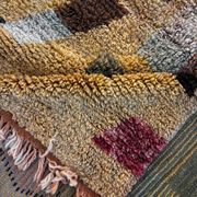 Tapis jaune moderne berbere marocain en laine
