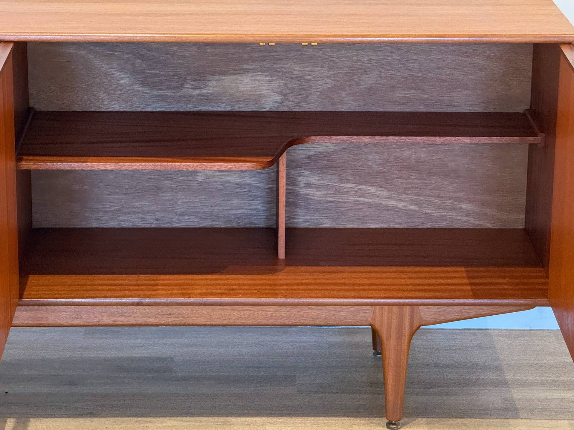 Small sideboard (Moy Collection by McIntosh)