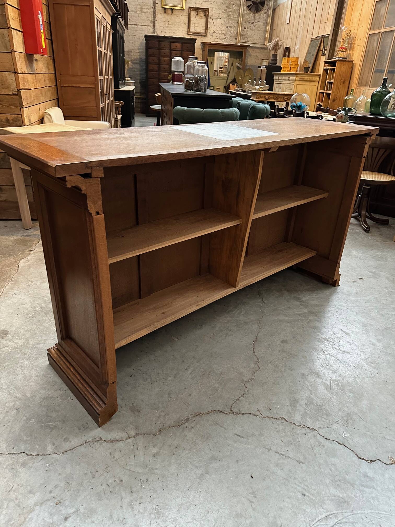 Oak countertop, early 20th century