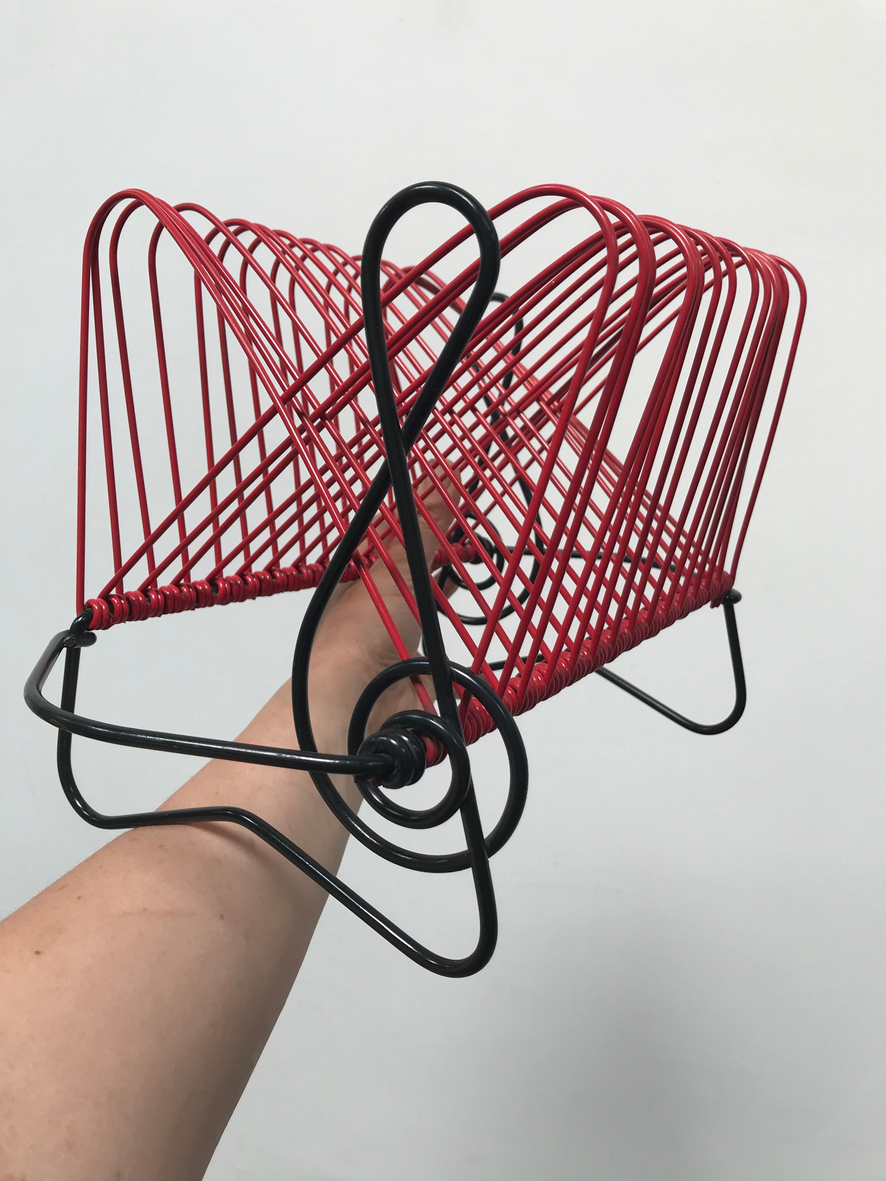 Scoubidou vinyl record holders