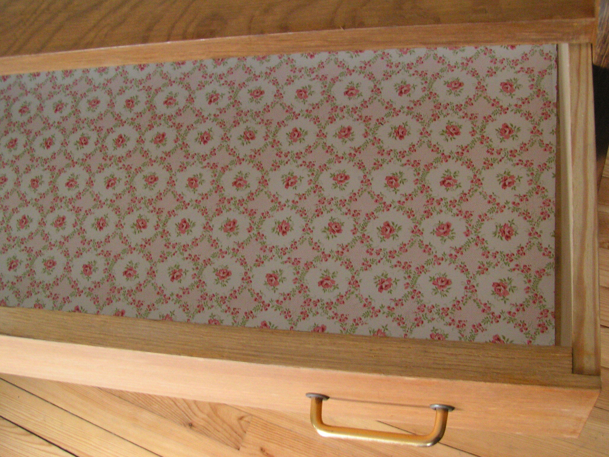 Chest of drawers years 60 - feet compass
