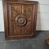 Ancienne porte en bois sculpté
