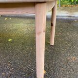 Scandinavian extendable dining table renovated in solid wood 180cm