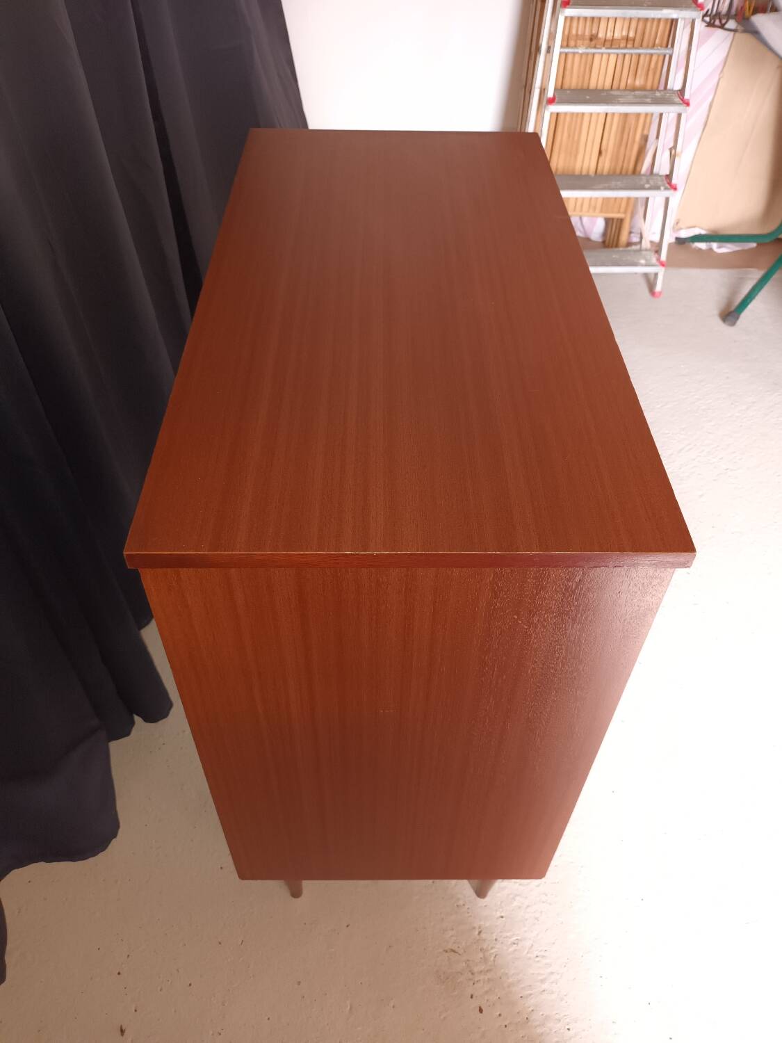 Vintage chest of drawers