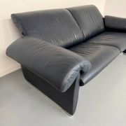 3-seater navy blue leather sofa, design by De Sede DS10, vintage 90s.