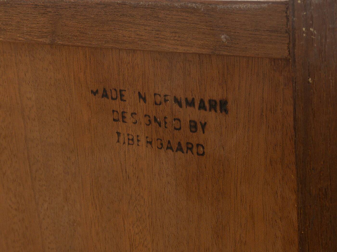 Bureau des années 1960, Gunnar Nielsen Tibergaard