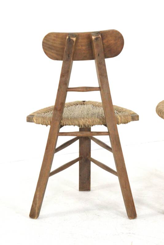 Ensemble de 2 chaises tripodes brutalistes