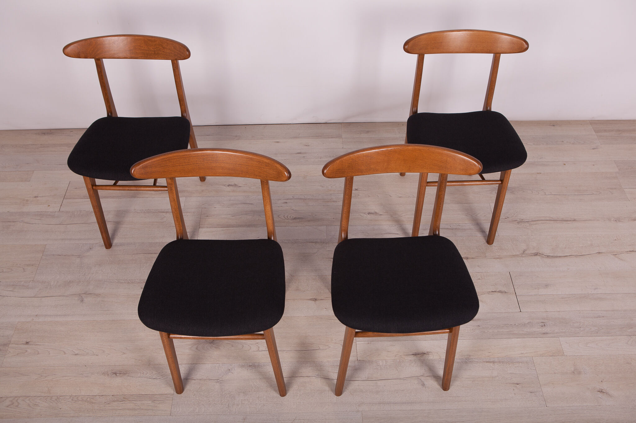 Model 200-190 Dining Chairs by Rajmund Teofil Hałas, 1960s, Set of 4
