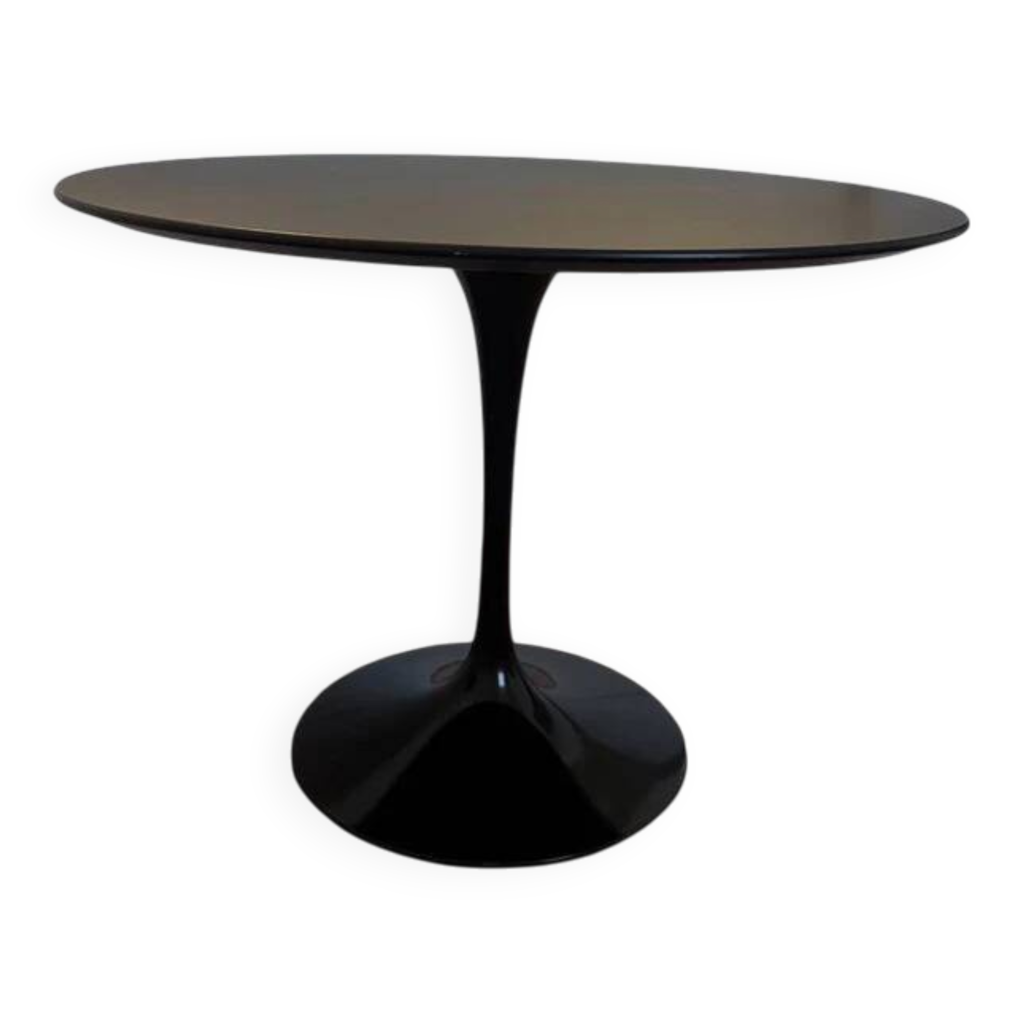 Black Knoll tulip table