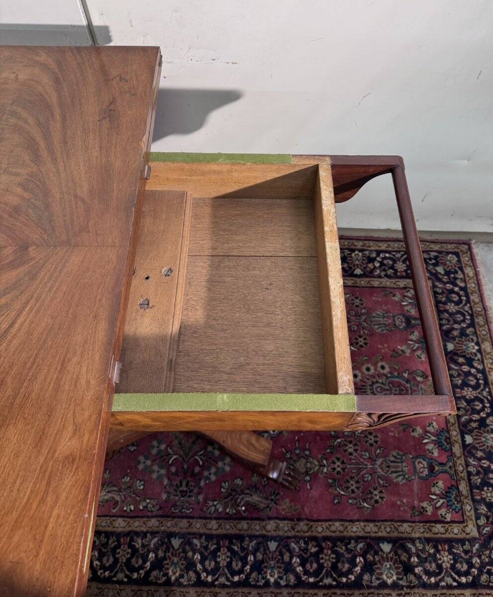 Angleterre XIXeme : table a jeux style Charles X en acajou blond