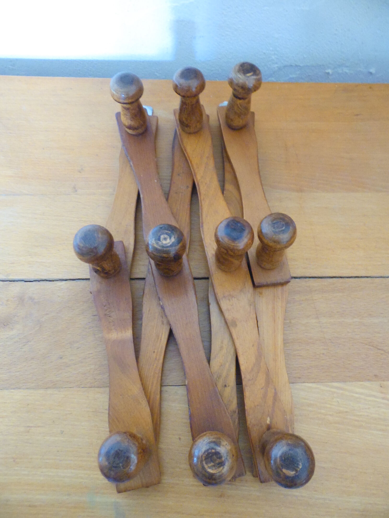Coat holder 10 pateres